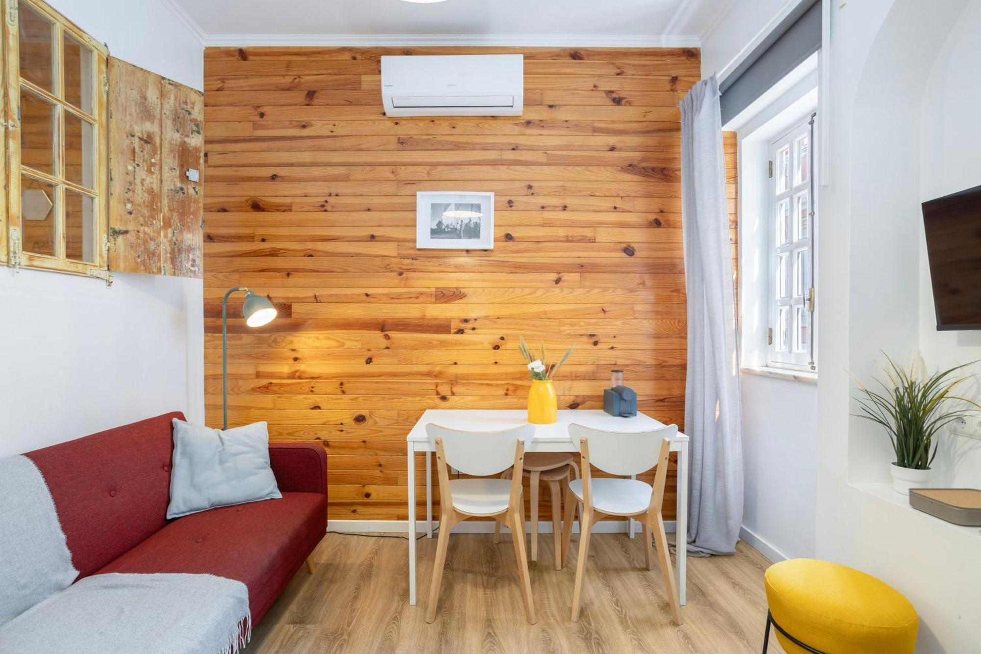 The Central Townhouse Faro Bagian luar foto